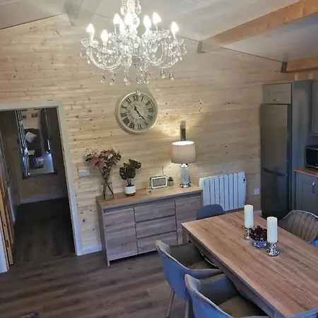 Ferienhaus The Mountain View Log , Attymass Ballina Boyhollagh