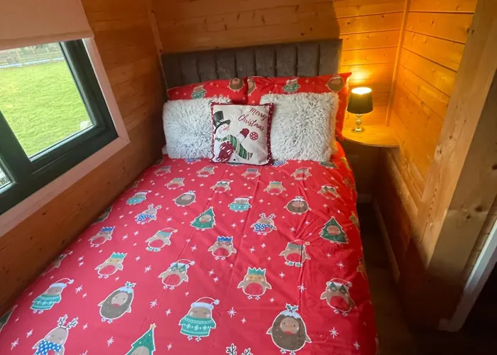 The Mountain View Log , Attymass Ballina Feriehus